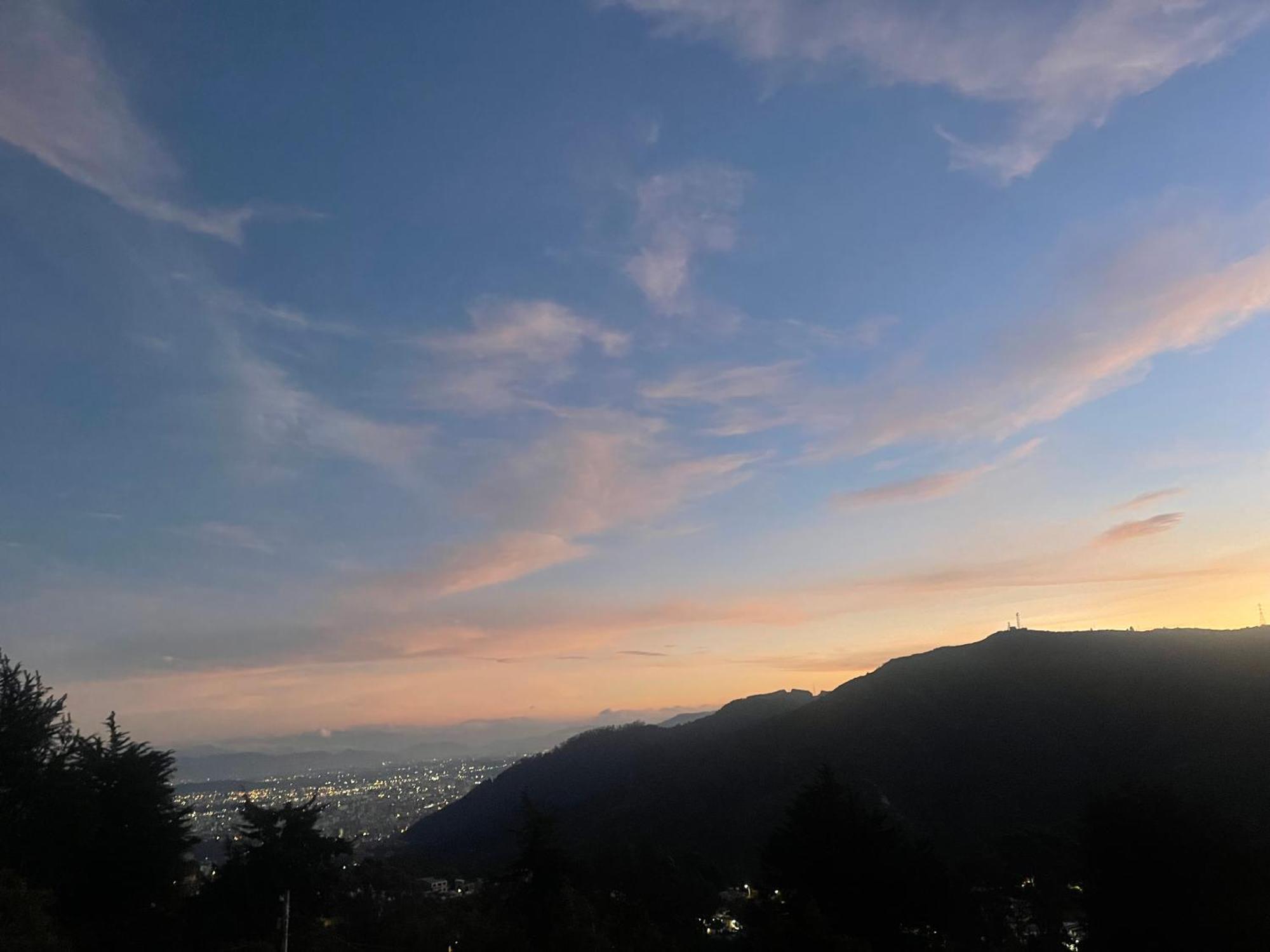 Apartamento Eco De Olga Con Vistas A La Ciudad De Bogotá
